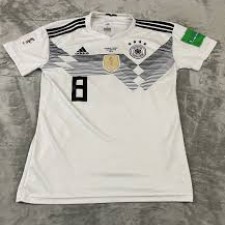 Tyskland ligger solidt i toppen af gruppe A